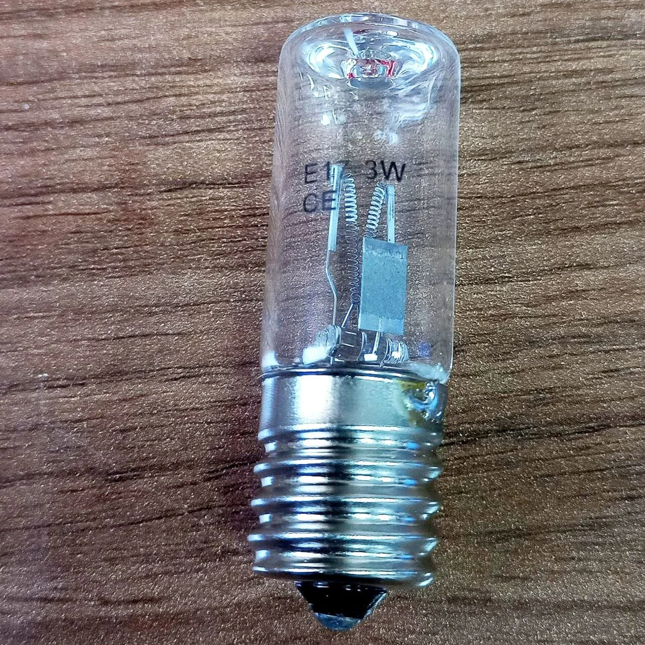 لامپ UVC ازون تصفیه کننده آب و هوا 1 لامپ UVC ازون تصفیه کننده آب و هوا