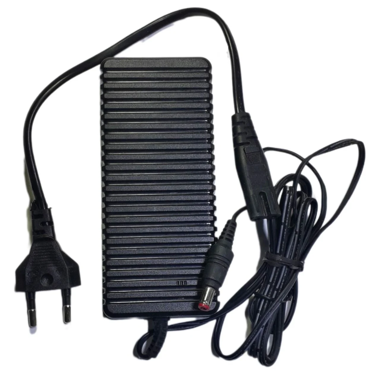 آداپتور ۱۲ ولت ۵ آمپر واقعی AcBel مدل ADA017 1 آداپتور ۱۲ ولت ۵ آمپر واقعی AcBel مدل ADA017