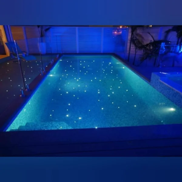 چراغ نقطه ای اسپات لایت ضدآب Spot Light 4 چراغ نقطه ای اسپات لایت ضدآب Spot Light