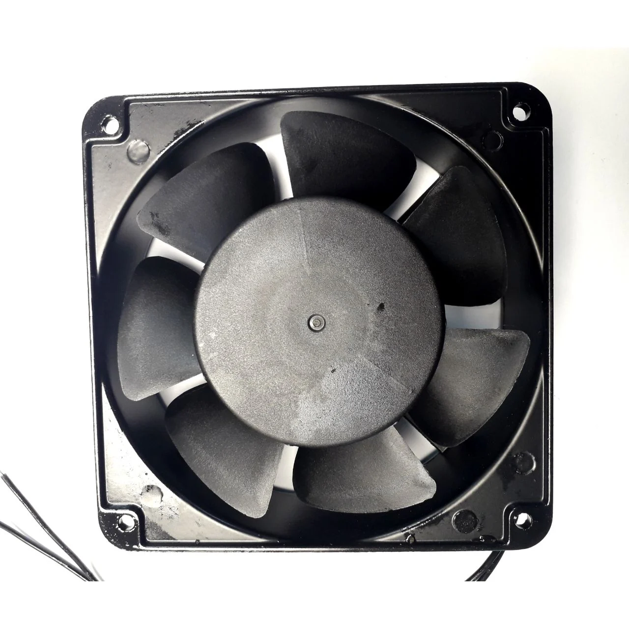 فن 12 در 12 فلزی ضخامت 3.8 ADDA 2 فن 12 در 12 فلزی ضخامت 3.8 ADDA