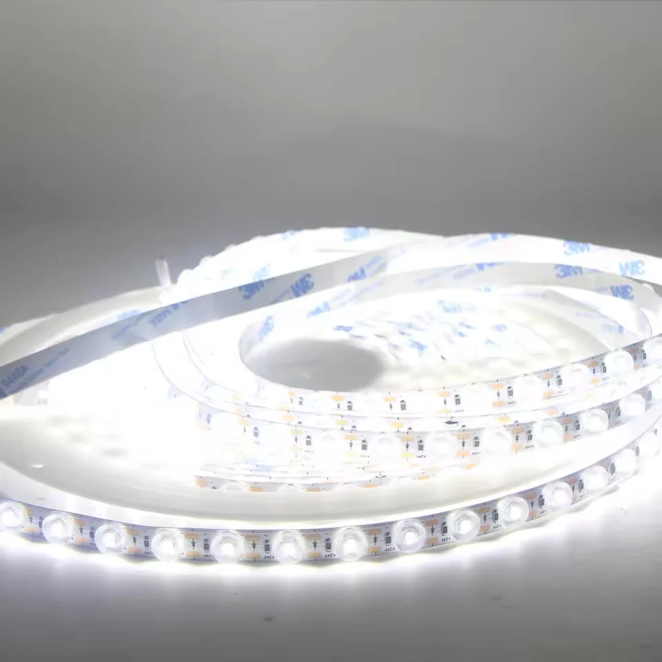 ال ای دی نواری لنزدار 24 ولت تراکم 60 حلقه 20 متری 2 ال ای دی نواری لنزدار 24 ولت تراکم 60 حلقه 20 متری